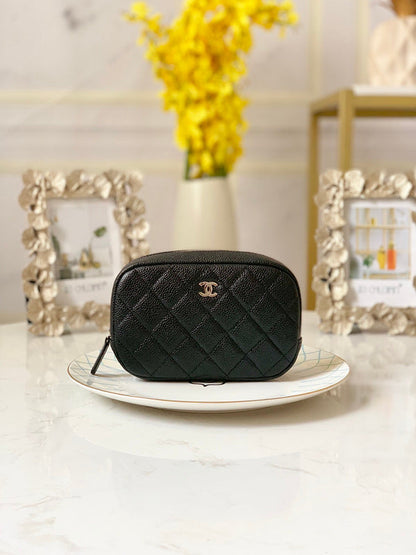 Wellow Bags - Chanel - Bags  - 114