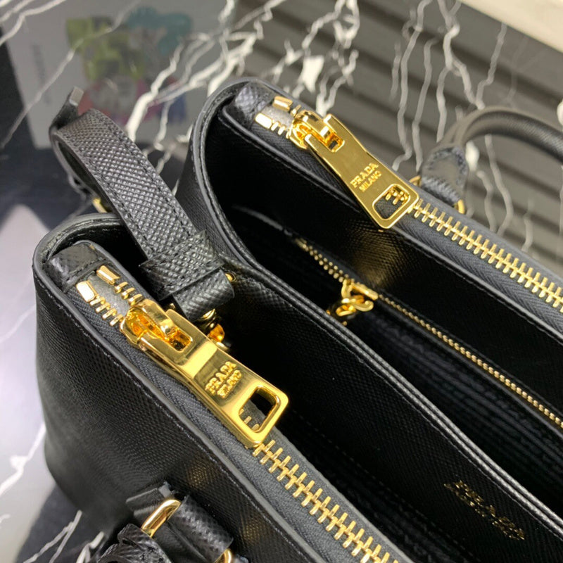 Amelia- PRDA  LUXURY BAGS - 838