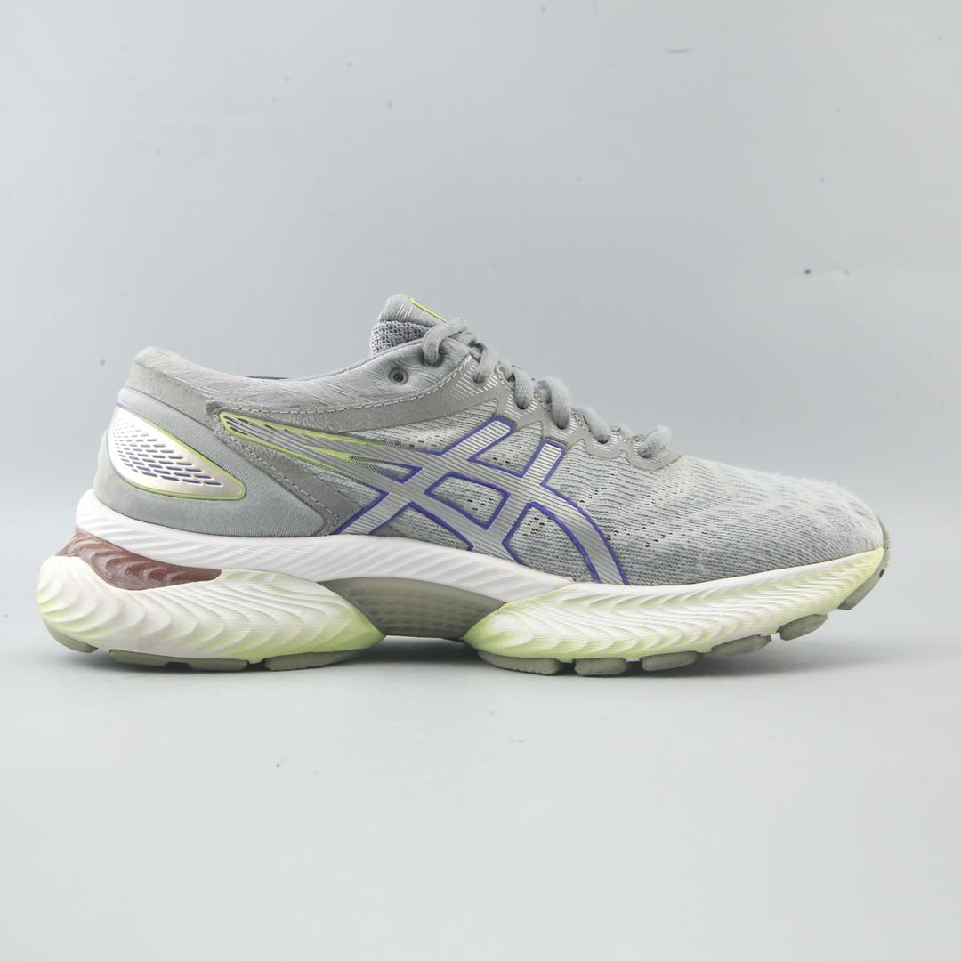 ASICS GEL NIMBUS 22