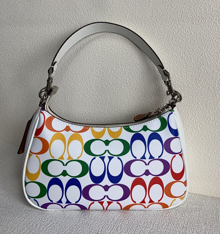 Amelia-i CAH Bags - 219