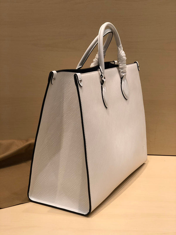 Fan Fashion Lu-Vi bags - 17777