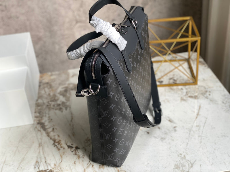 Fan Fashion Lu-Vi bags - 17177