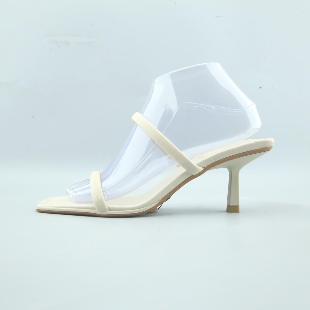 ZARA. .