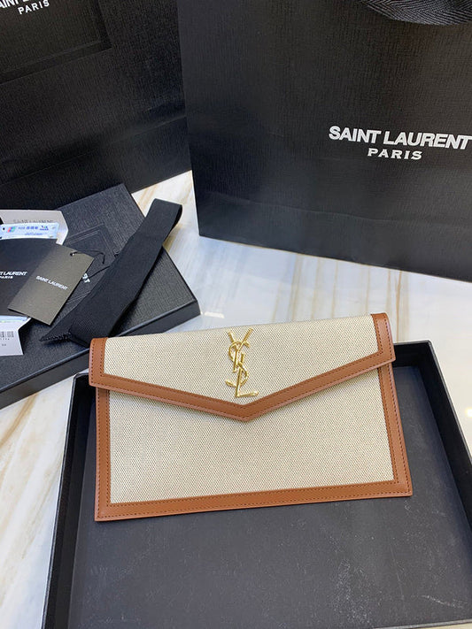 Amelia - YSL Bag - 2440