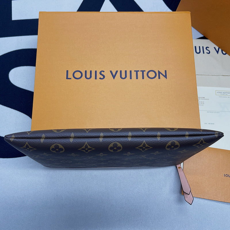 Fan Fashion Lu-Vi bags - 8971