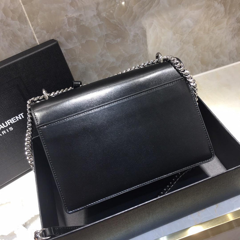 Amelia - YSL Bag - 2677
