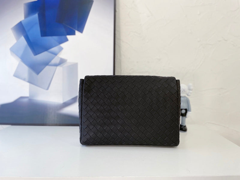 B-VENETA STYLISH HANBAGS FOR WOMEN - 195
