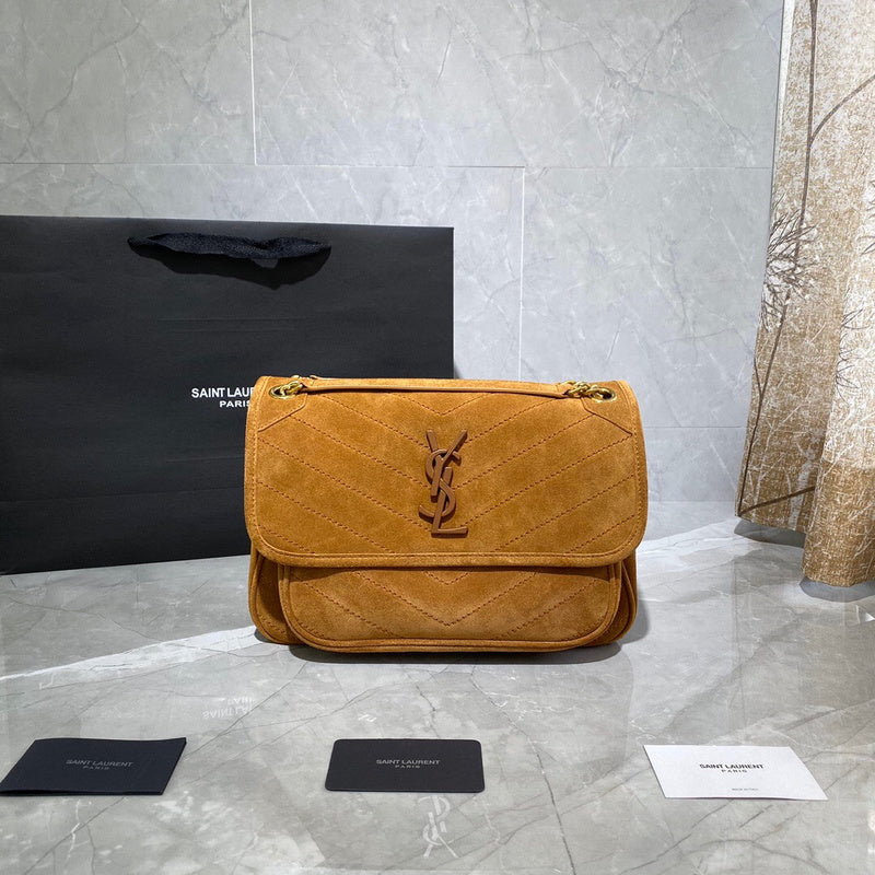 Amelia - YSL Bag - 4047