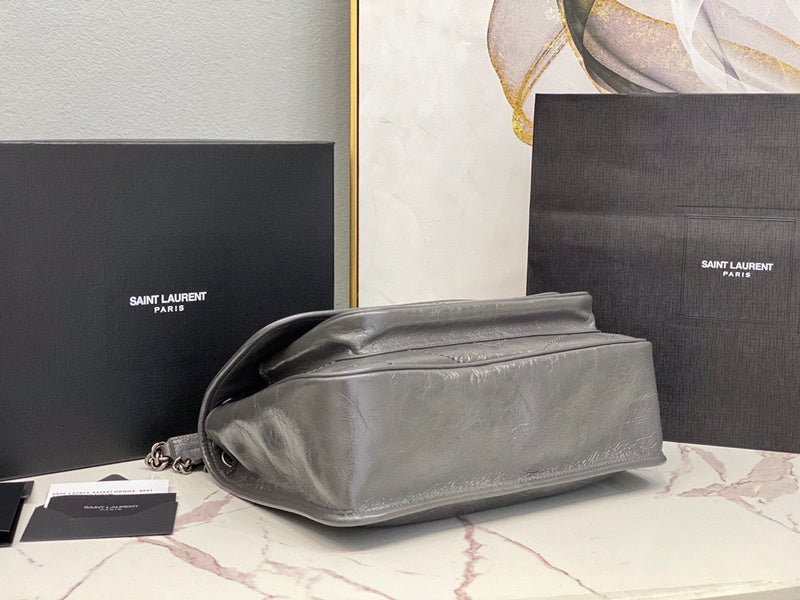 Amelia - YSL Bag - 2239