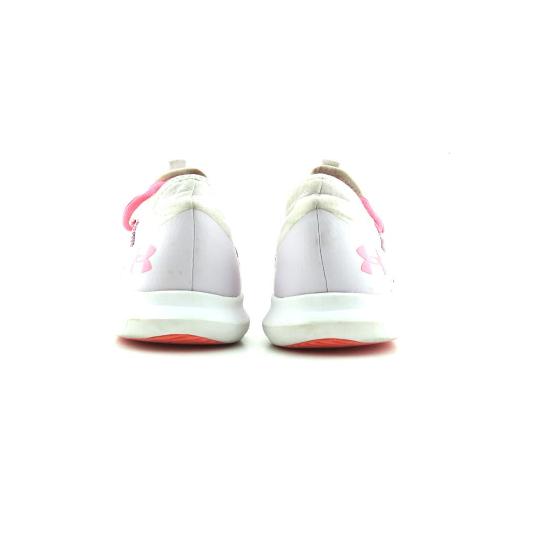 UNDER ARMOUR  INFINITY 3