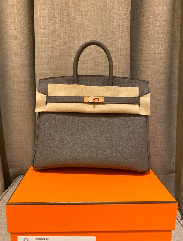 Amelia - HMS Bags - 1587