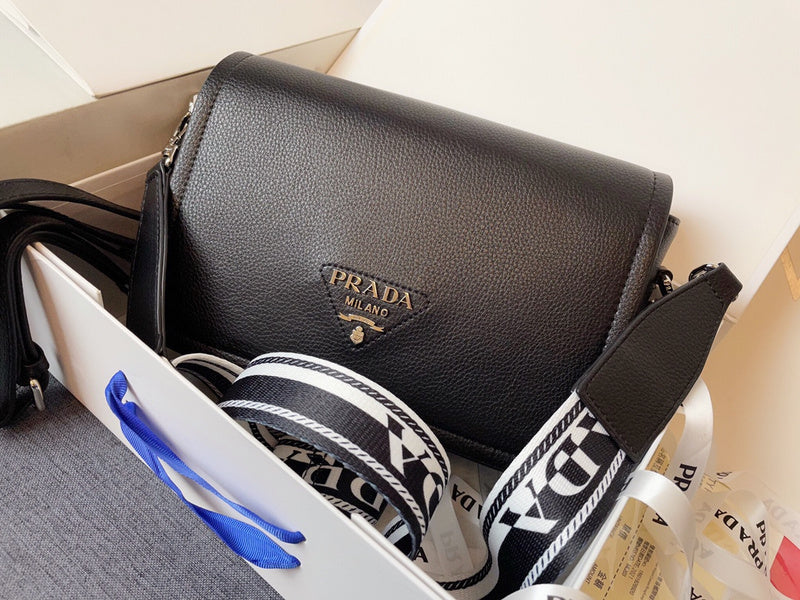 Amelia- PRDA  LUXURY BAGS - 571