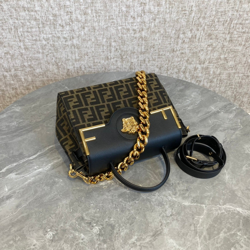 Amelia's Bag Gallery - VAR Bags - 060