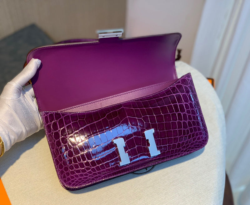 Amelia - HMS Bags - 1746