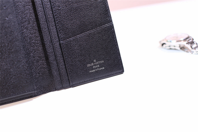 Fan Fashion Lu-Vi bags - 10880