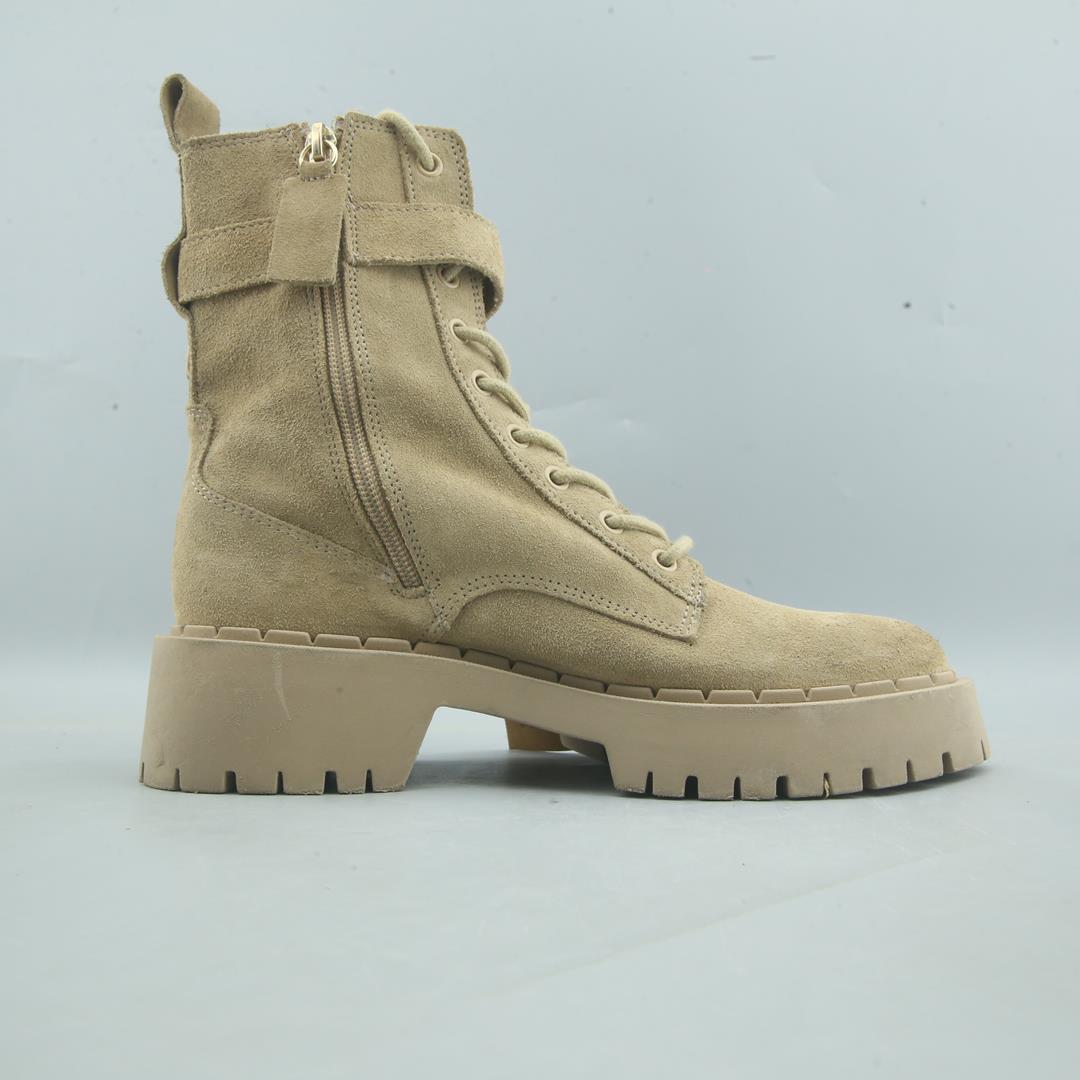 ZARA. .
