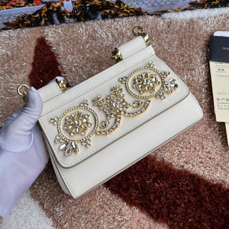 Amelia- DG Bags - 060