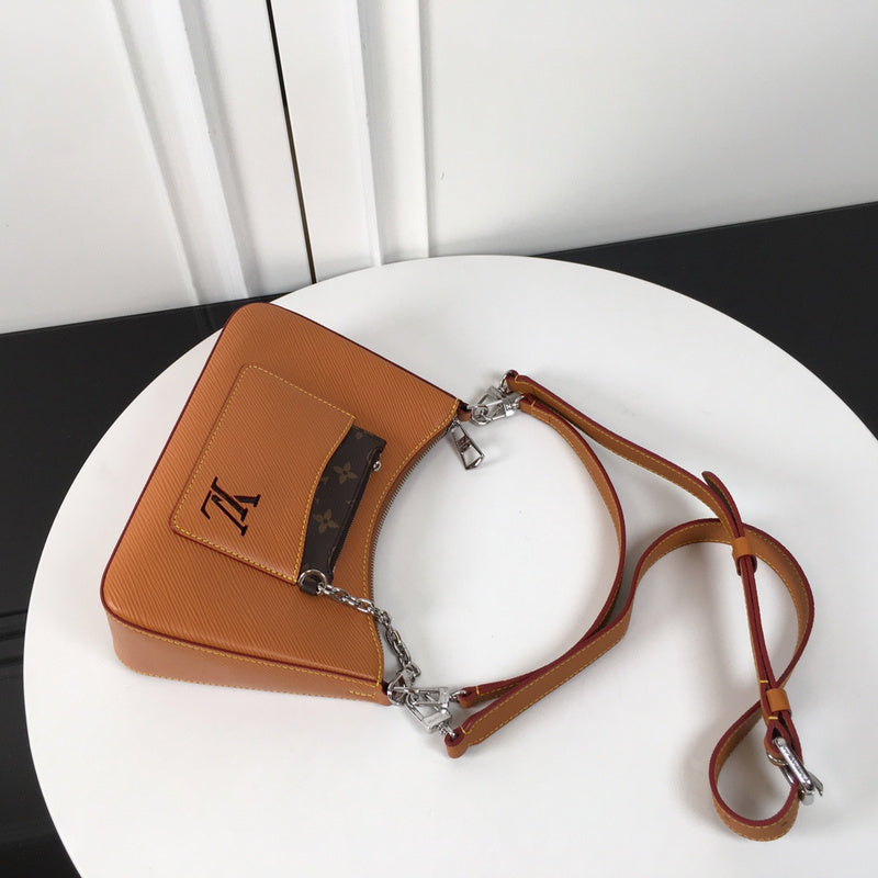 Fan Fashion Lu-Vi bags - 17098