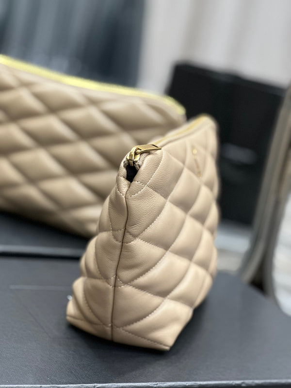 Amelia - YSL Bag - 2355