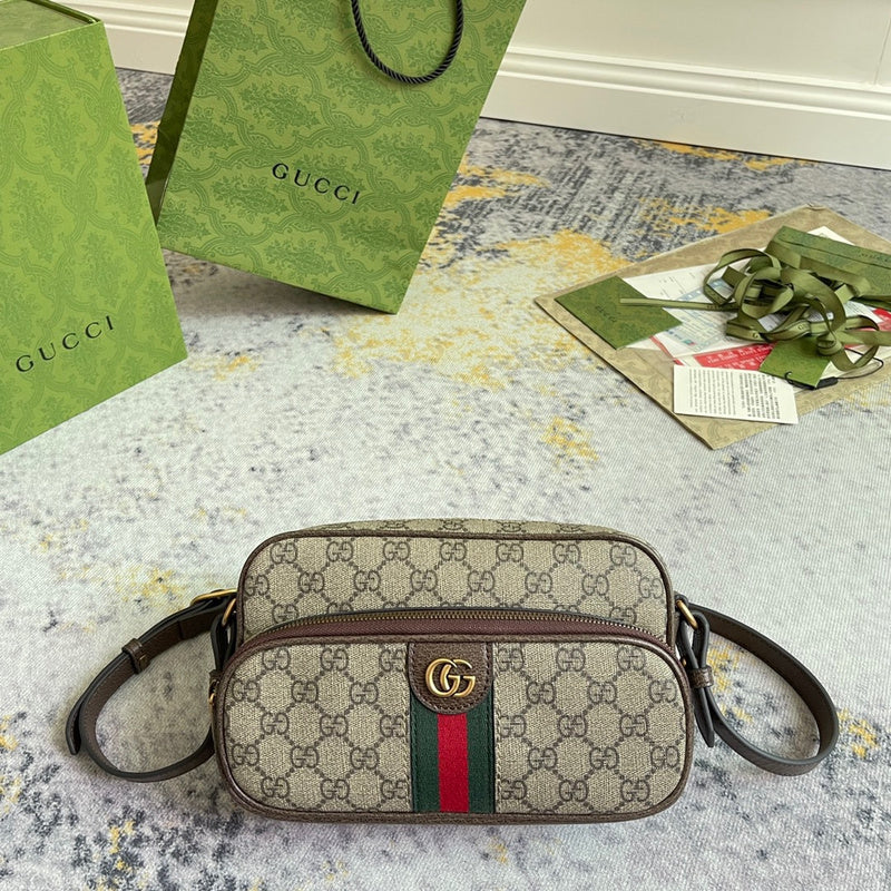 Amelia Fashion - GCI Bags - 2013