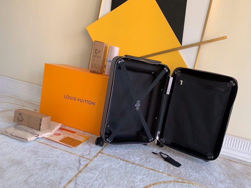 Fan Fashion Lu-Vi bags - 11405