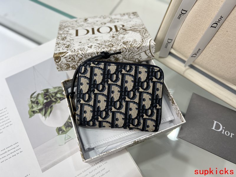 Amelia- Mix Wallets - 228