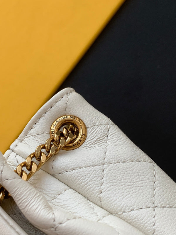 Amelia - YSL Bag - 4176