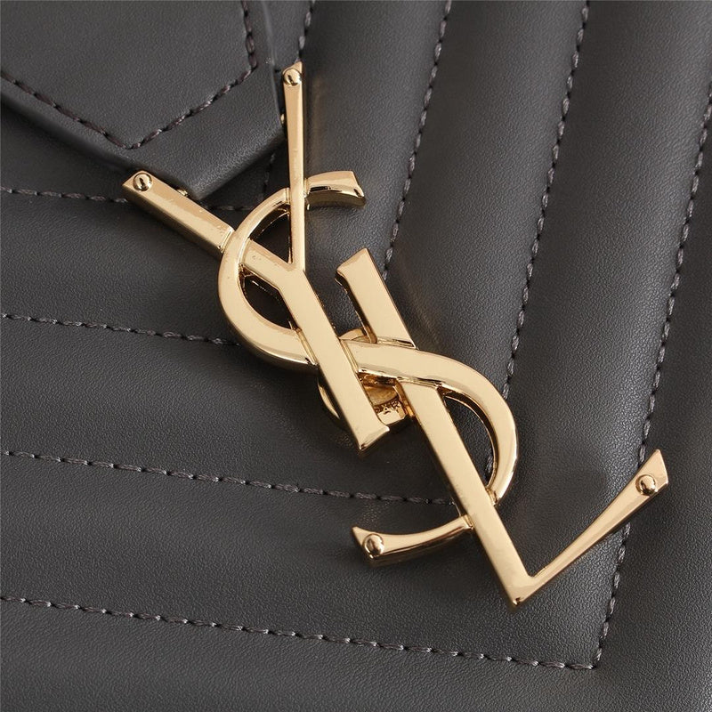 Amelia - YSL Bag - 2806