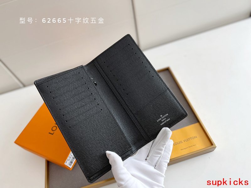 Amelia- Mix Wallets - 714