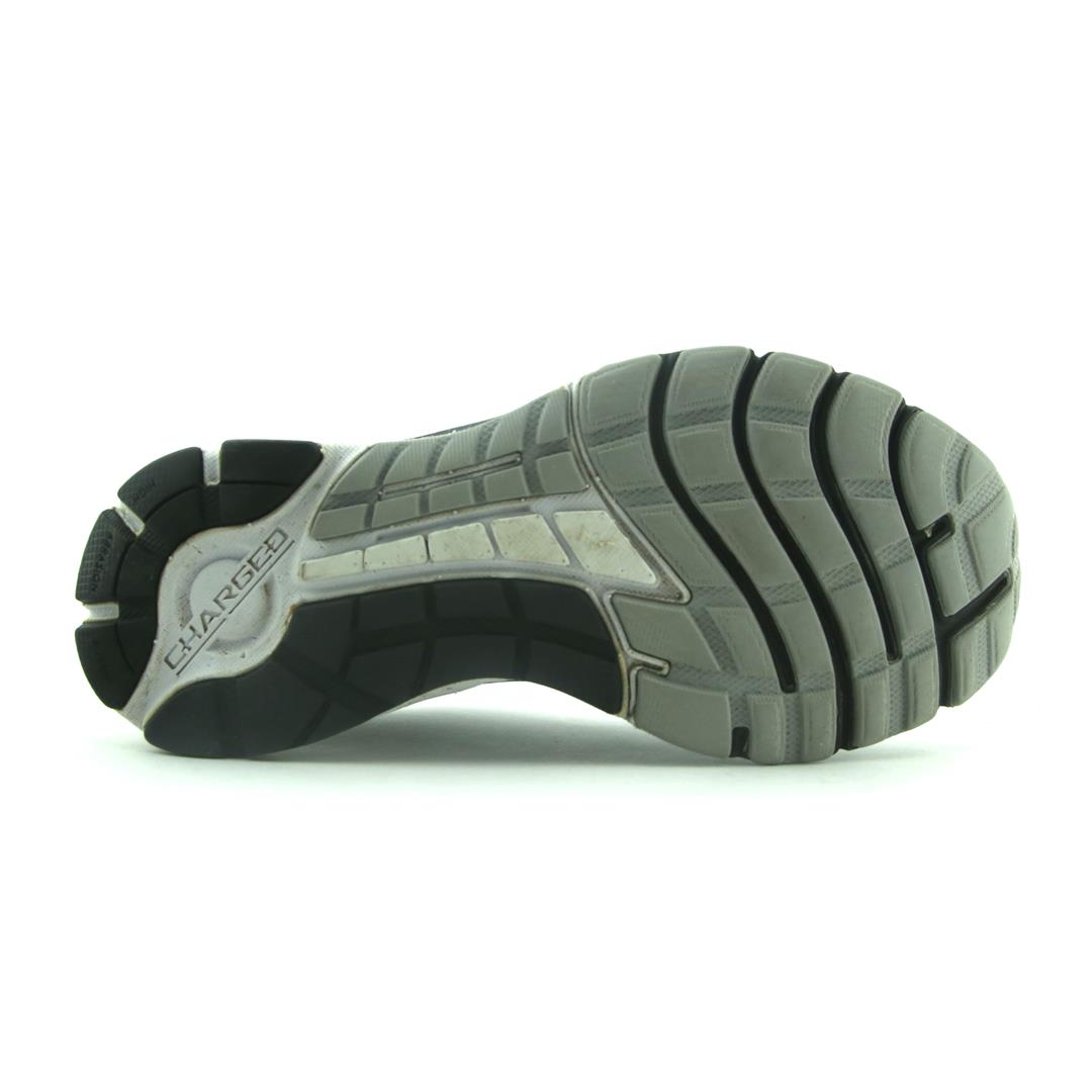 UNDER ARMOUR CHARGED ESCAPE