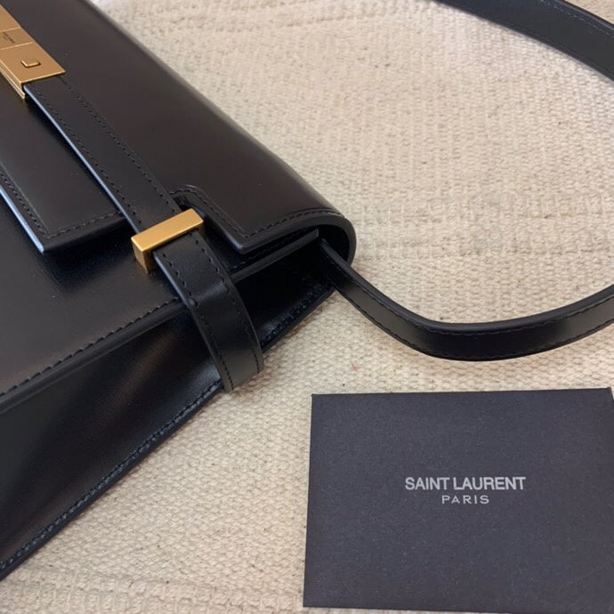 Amelia - YSL Bag - 3624