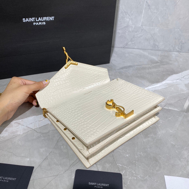 Amelia - YSL Bag - 4060