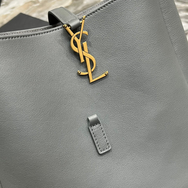 Amelia - YSL Bag - 2487