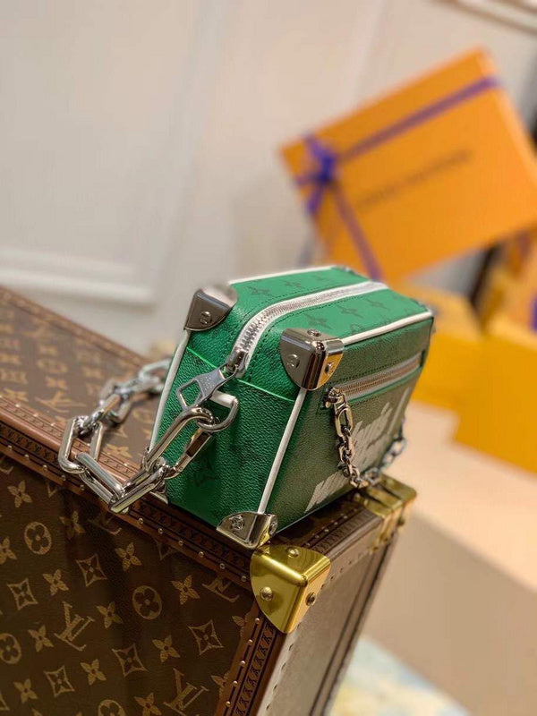 Fan Fashion Lu-Vi bags - 17543