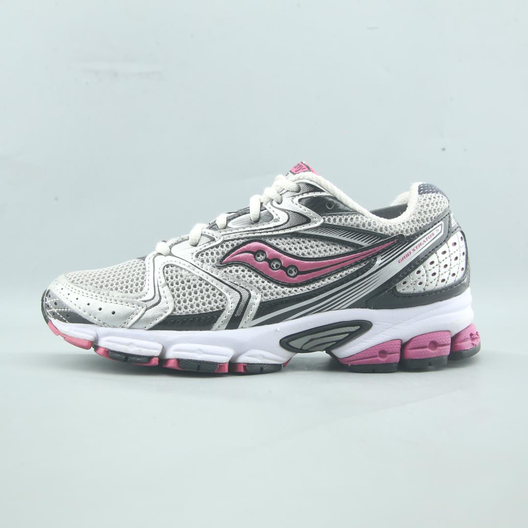 SAUCONY STRATOS 5