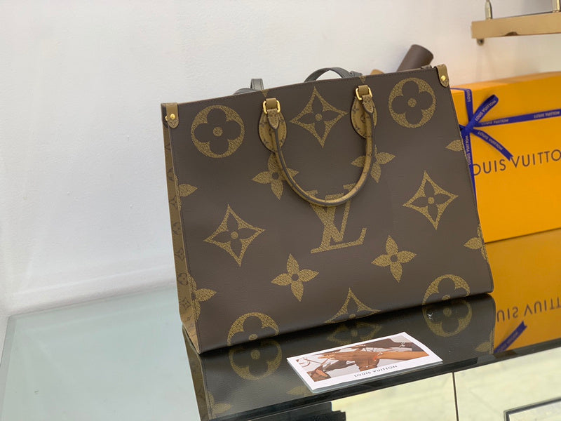 Fan Fashion Lu-Vi bags - 17710