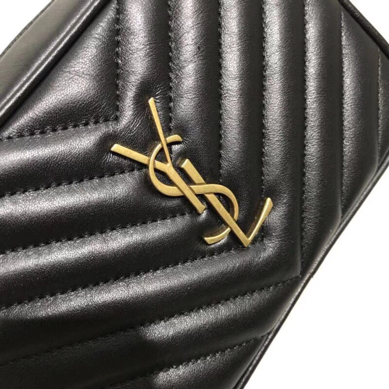 Amelia - YSL Bag - 3877