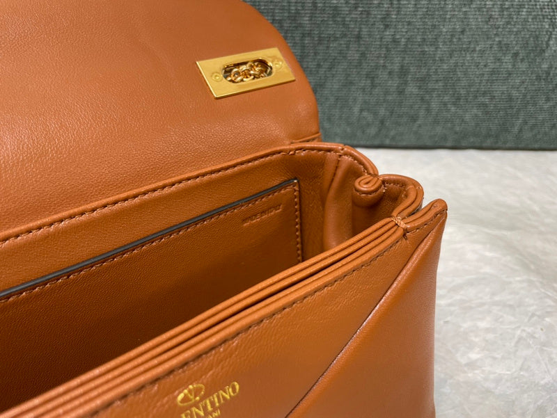 VAL LUXURY BAGS - FOR FASHION LOVERS  AFFORDABLE LUXURY BAGS- 1186