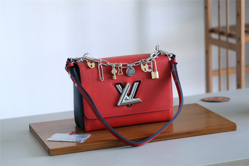 Fan Fashion Lu-Vi bags - 8458
