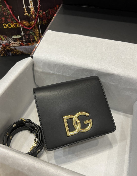 DG Crossbody 3.5 Bag Black For Women 6.9in/18AmeliaDG B-Berry - BB 7037AW57680999