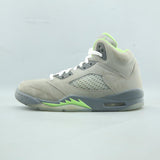 JORDAN  5 RETRO