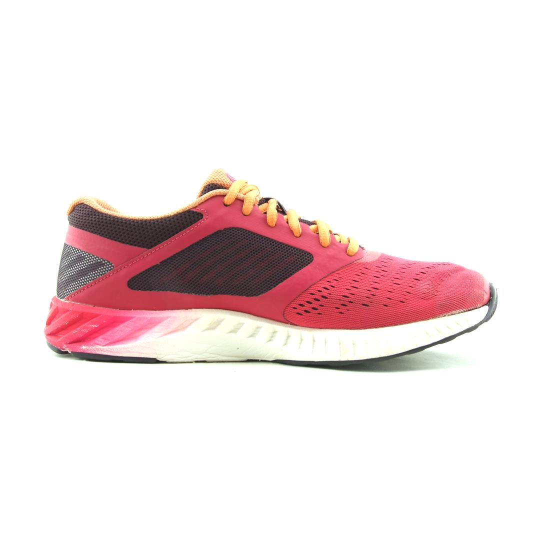 ASICS FUZEX LYTE