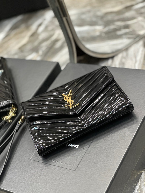 Amelia - YSL Bag - 3956