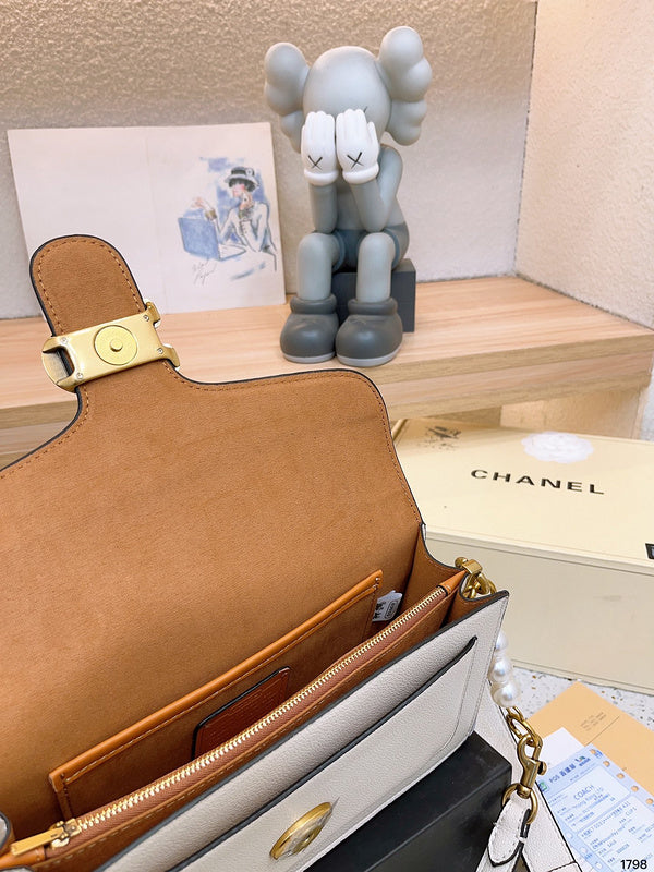 Amelia - CCH Bags - 019