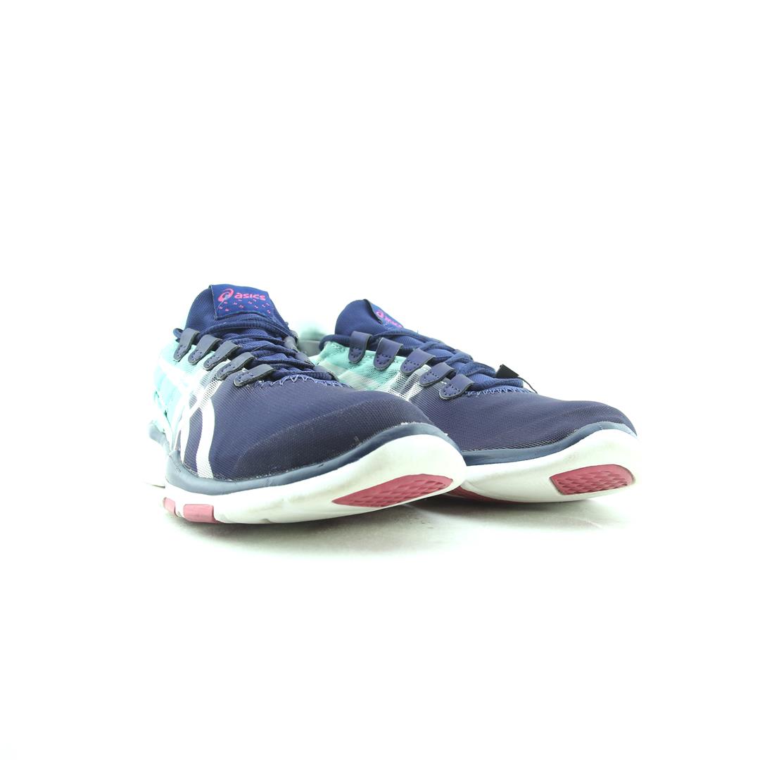 ASICS GEL FIT SANA