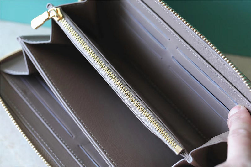 Fan Fashion Lu-Vi bags - 8799