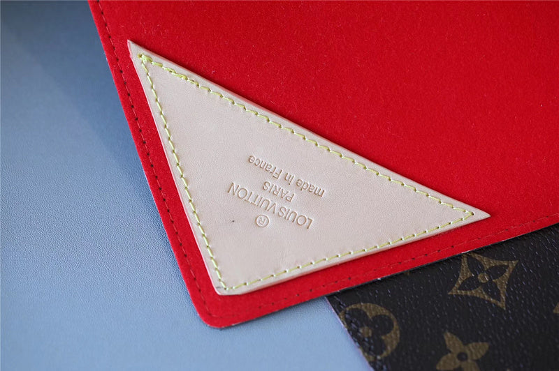 Fan Fashion Lu-Vi bags - 9302