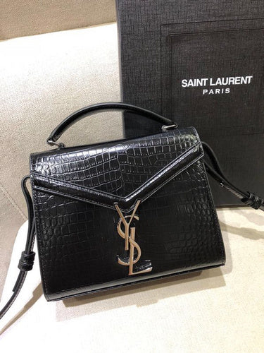 Amelia - YSL Bag - 3592