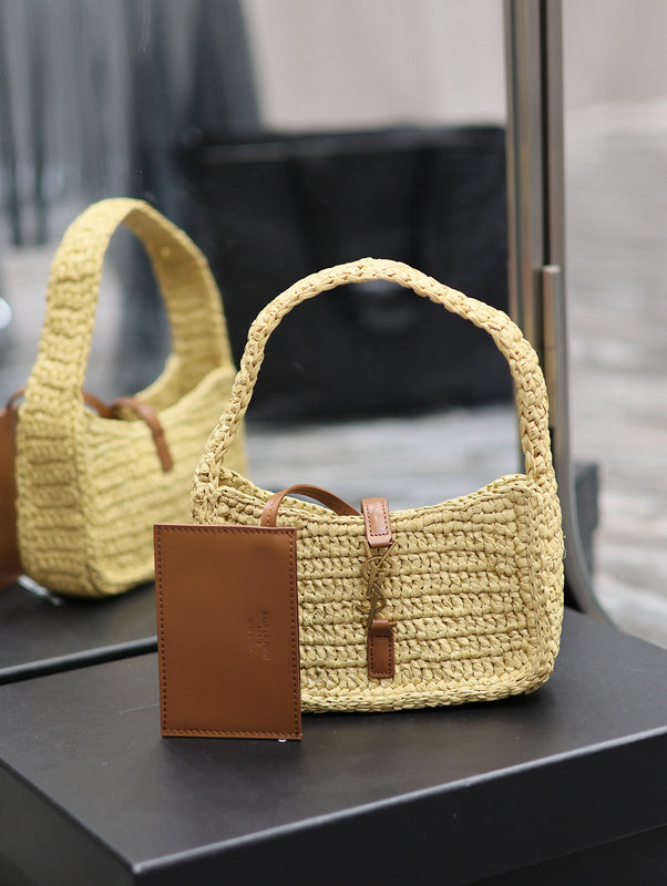 Amelia - YSL Bag - 1829