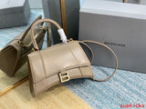 Amelia- BG Hourglass Bags - 160
